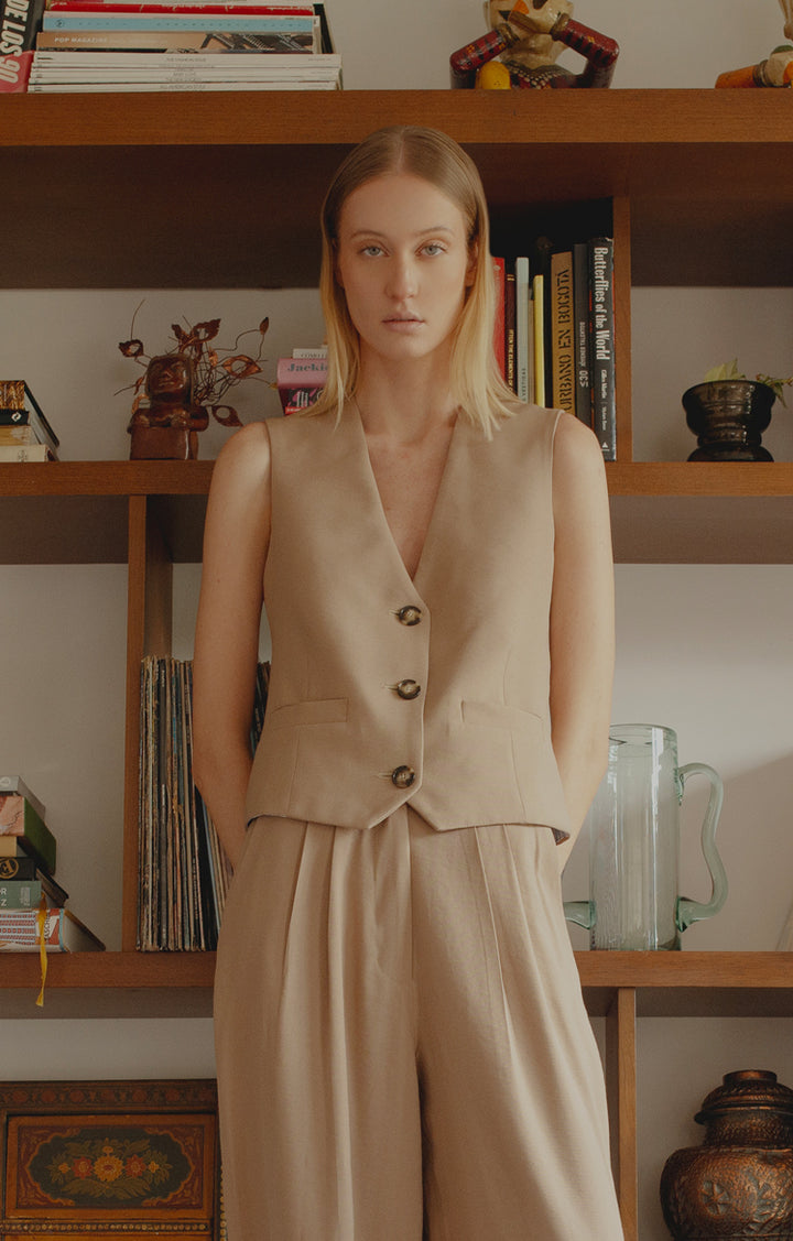 Fluid Khaki Vest
